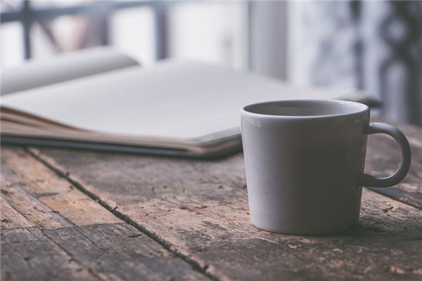 梦见茶杯是什么意思 梦见茶杯是什么意思