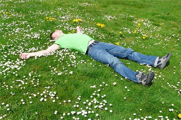 梦见死人笑是什么预兆 梦见死人笑是什么预兆