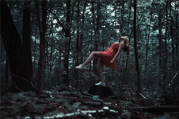 梦见吊死鬼是什么意思 梦见吊死鬼是什么意思