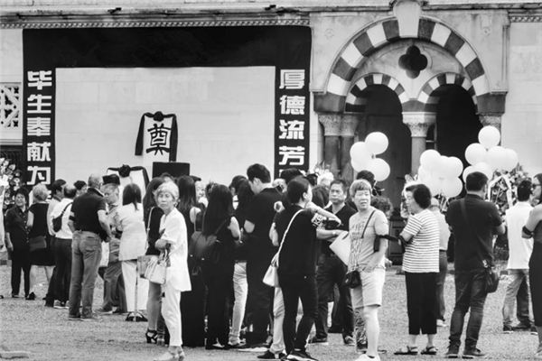 梦见开追悼会是什么意思 梦见开追悼会是什么意思