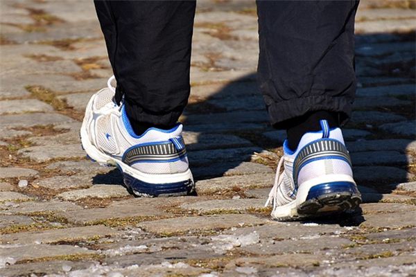 梦见原地跑步是什么意思 梦见原地跑步是什么意思